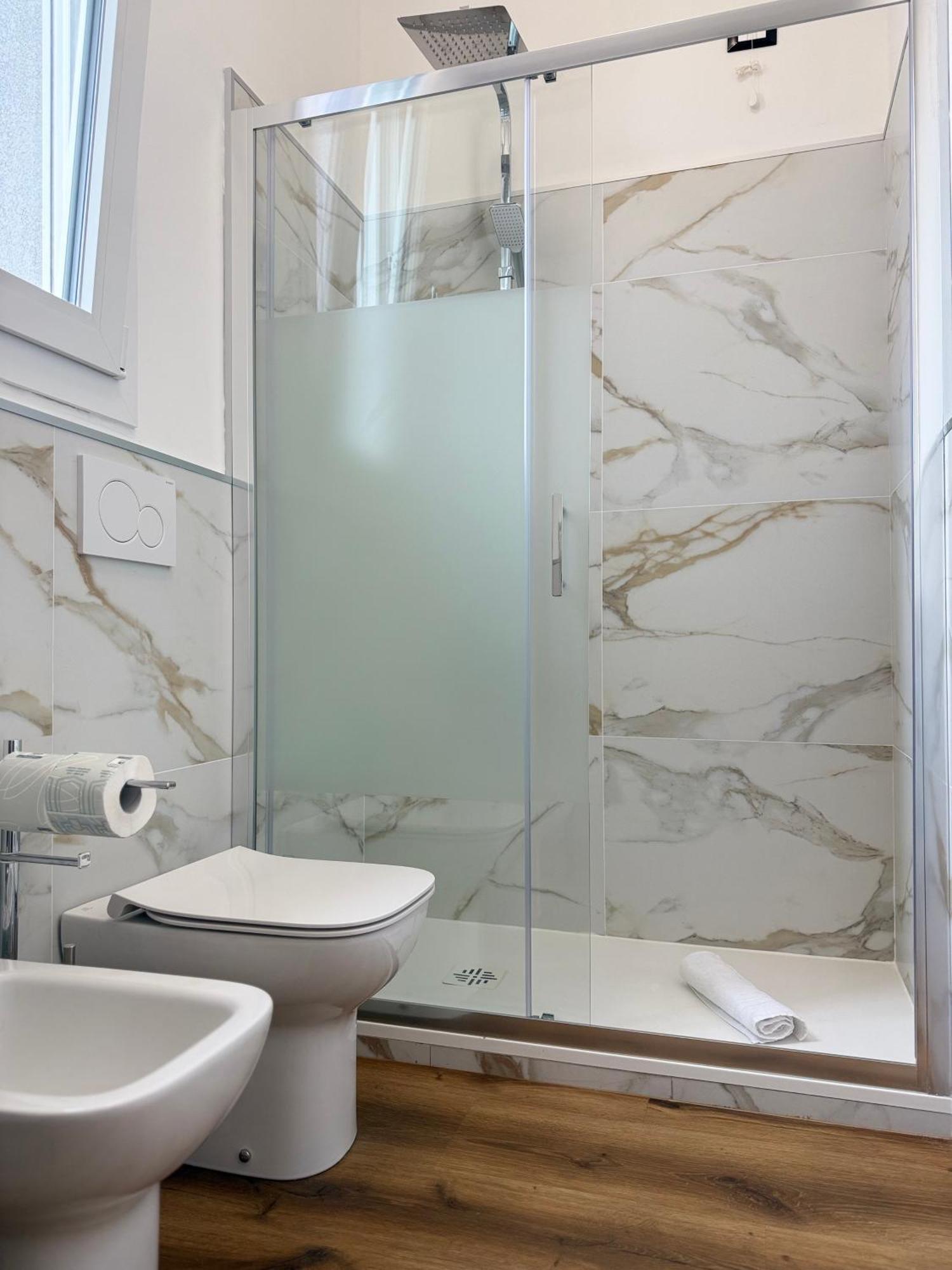 Infinity House - Eleganza Moderna Tra Treviso E Venezia 호텔 Casièr 객실 사진