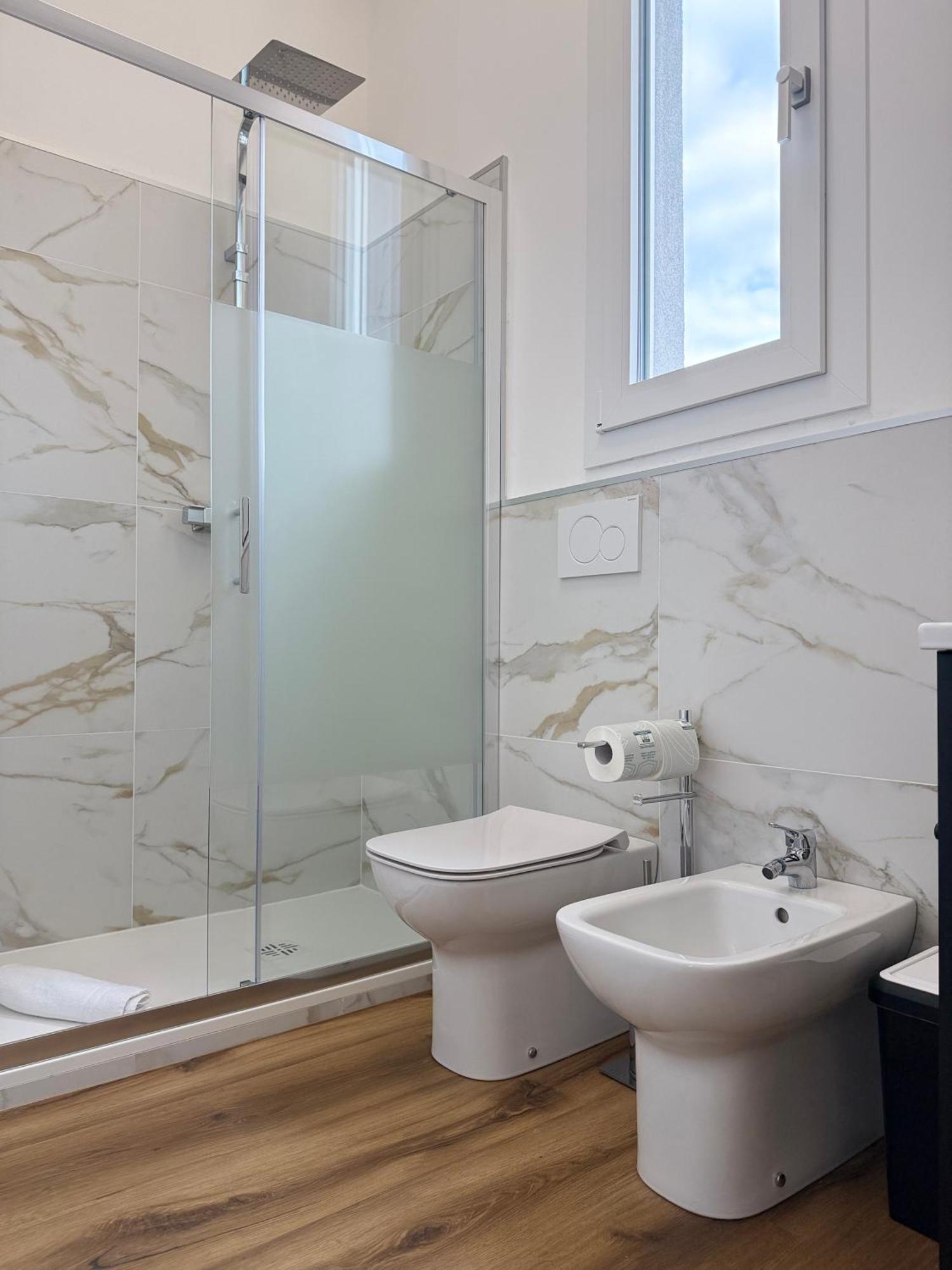 Infinity House - Eleganza Moderna Tra Treviso E Venezia 호텔 Casièr 외부 사진