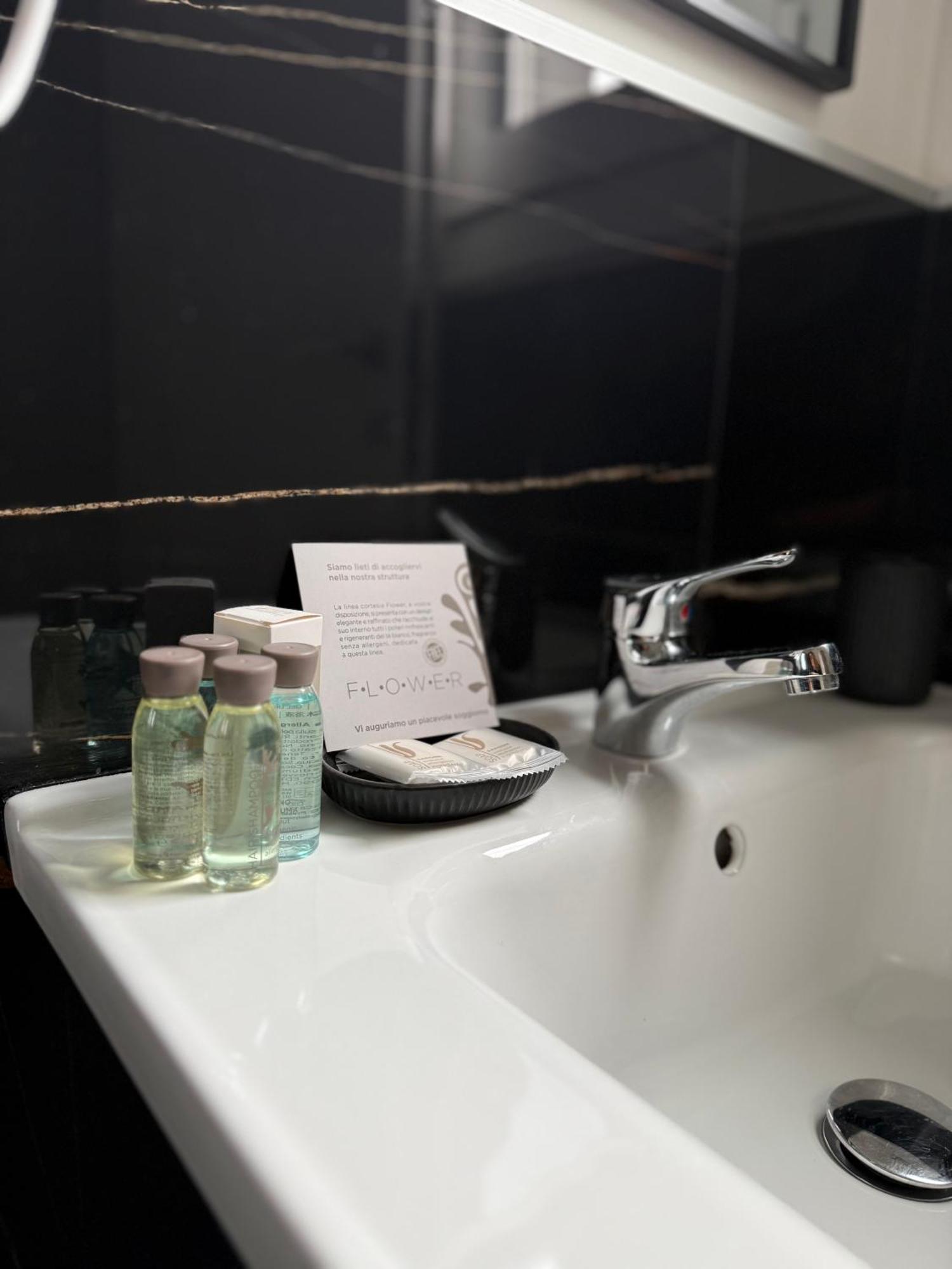 Infinity House - Eleganza Moderna Tra Treviso E Venezia 호텔 Casièr 외부 사진